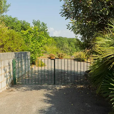 Апартаменты Andrea In Citta Dell'arcomagno