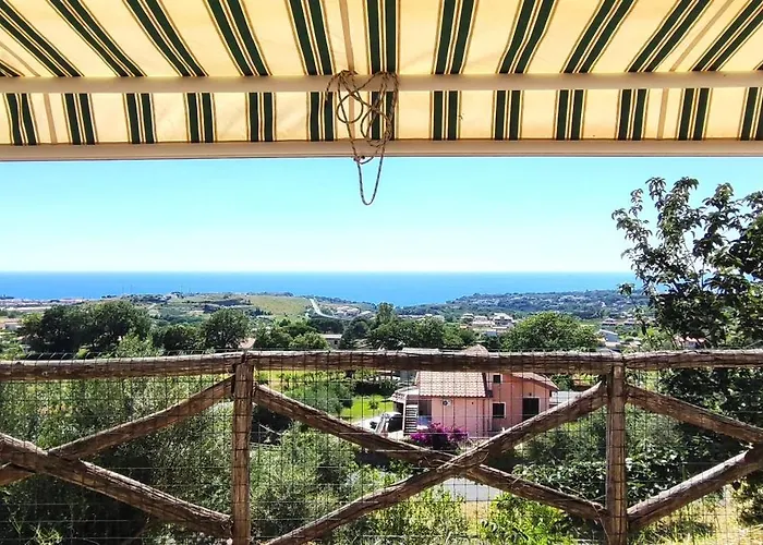 Andrea In Citta Dell'arcomagno Lägenhet