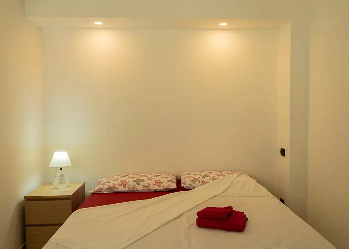 Andrea In Citta Dell'arcomagno